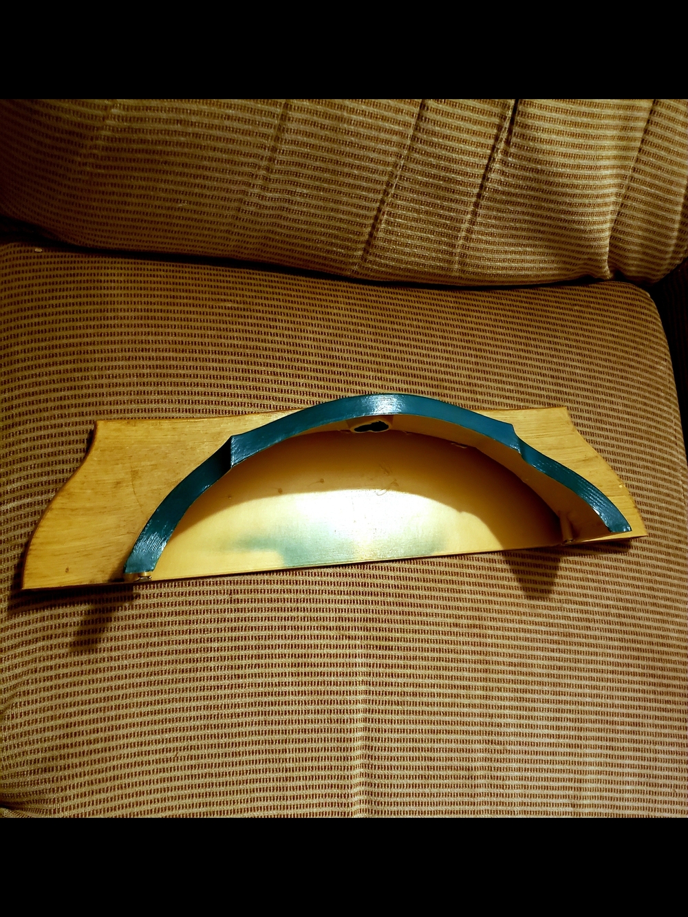 Vintage Wooden Style Look Accent Plastic Shelf with Heart Cutout - Picture 6 of 6